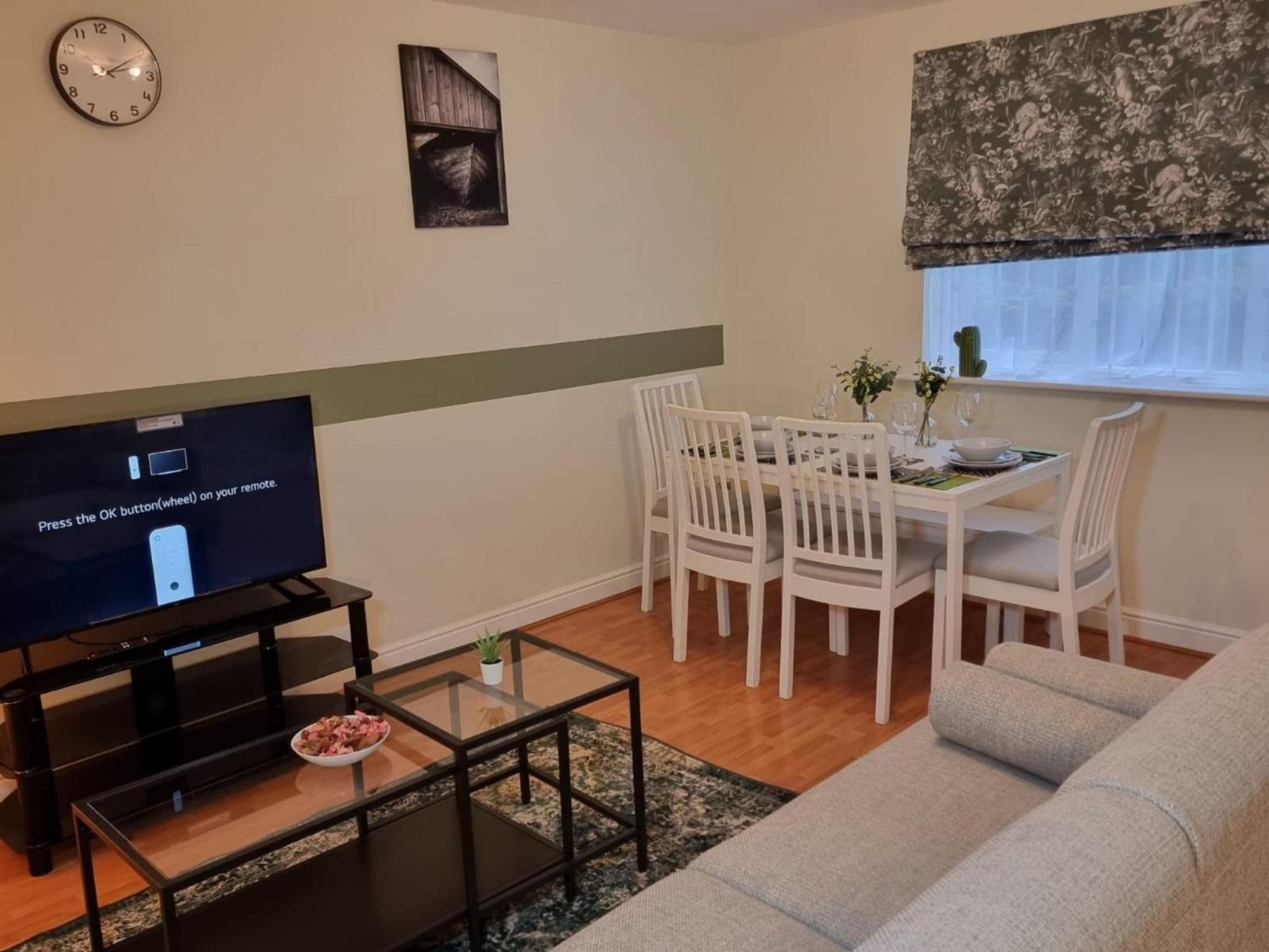 Century House Luxury Apartments Лондон Экстерьер фото