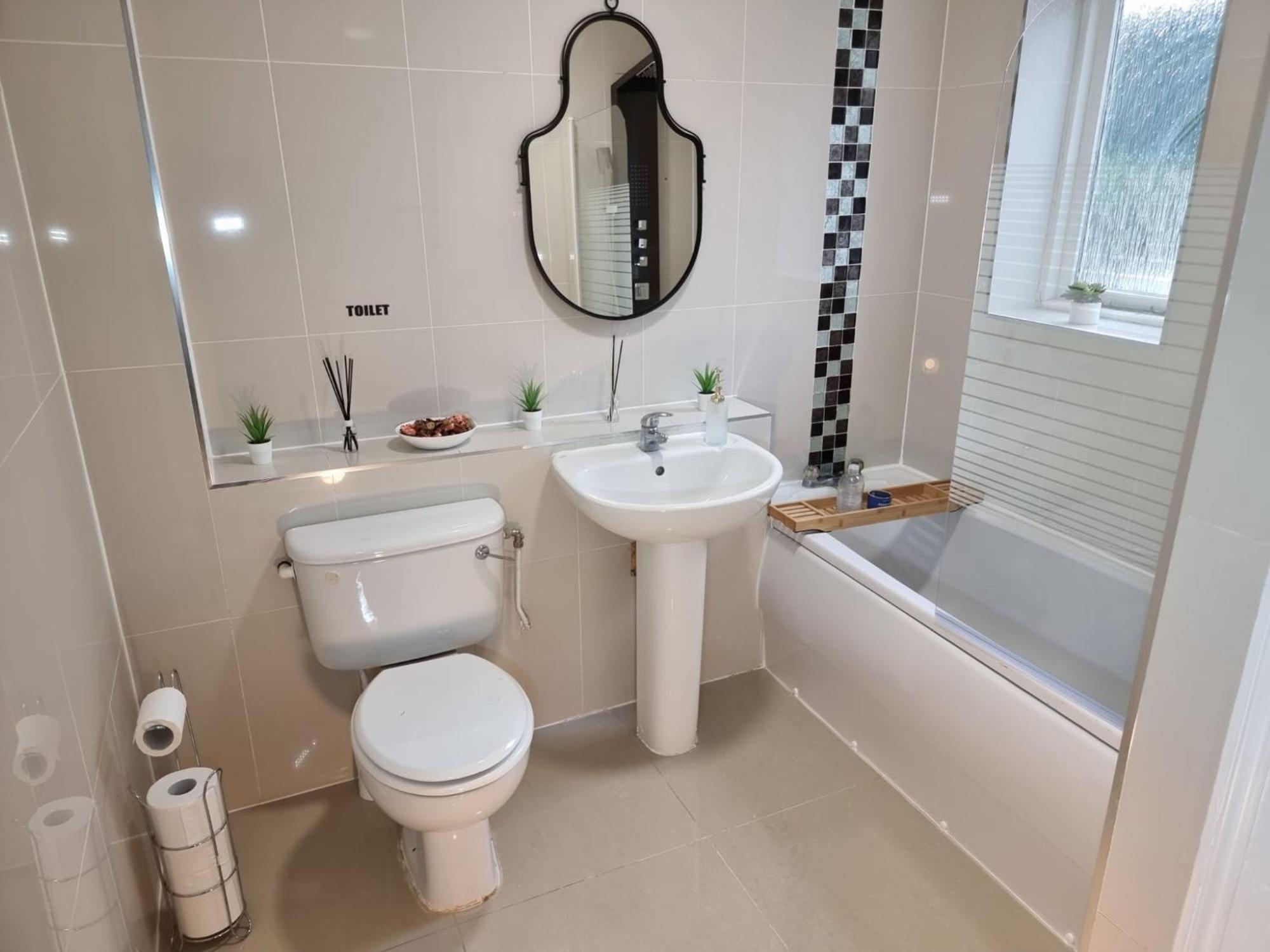 Century House Luxury Apartments Лондон Экстерьер фото